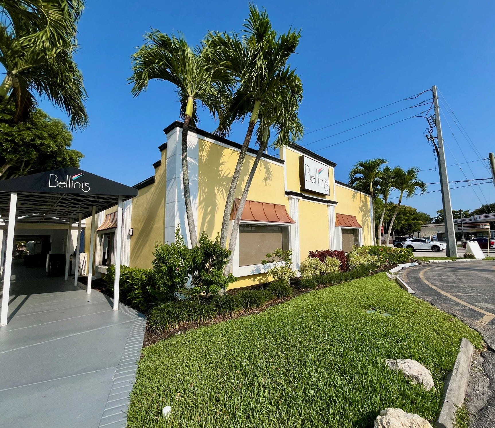 Restaurant news Bellini's, burgers and two new cafes in Fort Myers