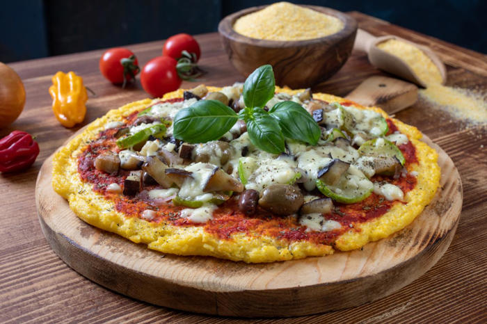 “c’est comme si vous alliez jouer à la pâte à modeler” : françois-régis gaudry partage une recette surprenante de pizza à faire avec de la polenta