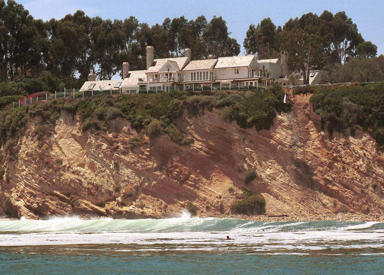 Why Barbra Streisand Created a Mall Inside Her Malibu House: The ...