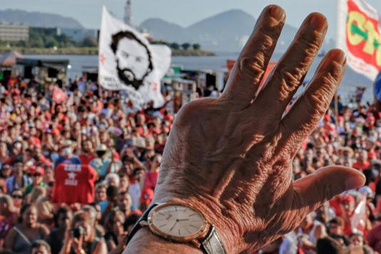 Relógio Piaget foi usado por Lula durante a campanha eleitoral de 2022 Foto: RicardoStuckert/PR