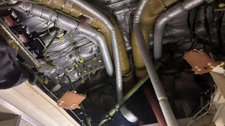 Interior da aeronave foi danificado na turbulência