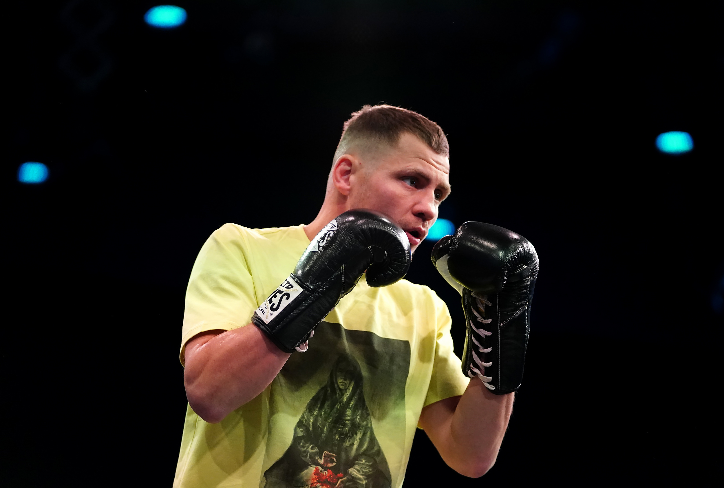 Denys Berinchyk Becomes Lightweight Champion After Sloppy Bout Against ...