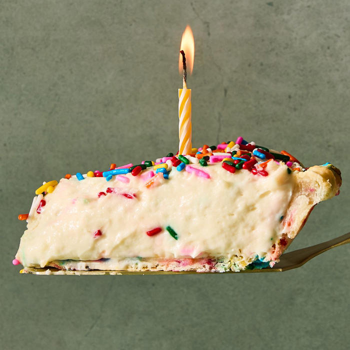 psa: birthday cake pie is the new birthday cake