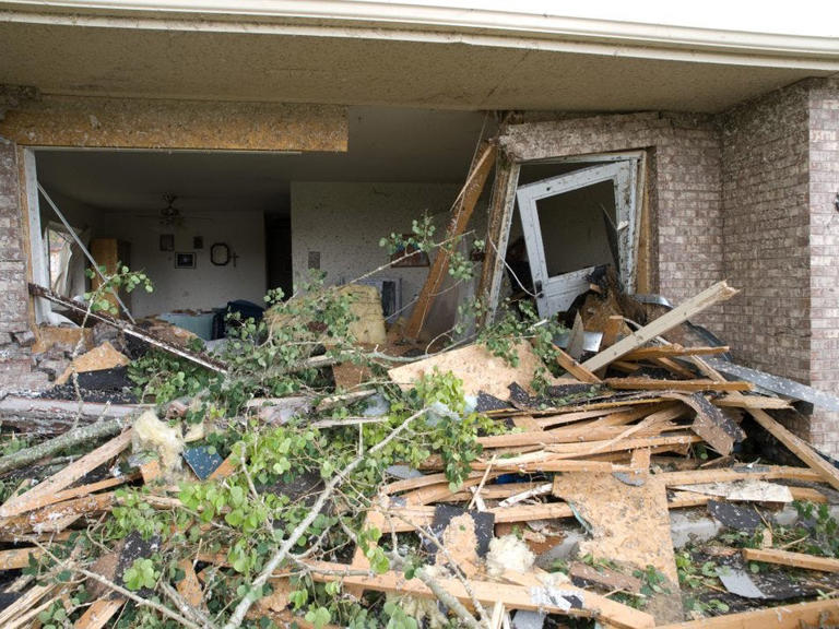 One of Colorado's most destructive tornadoes ripped through Windsor 16 ...