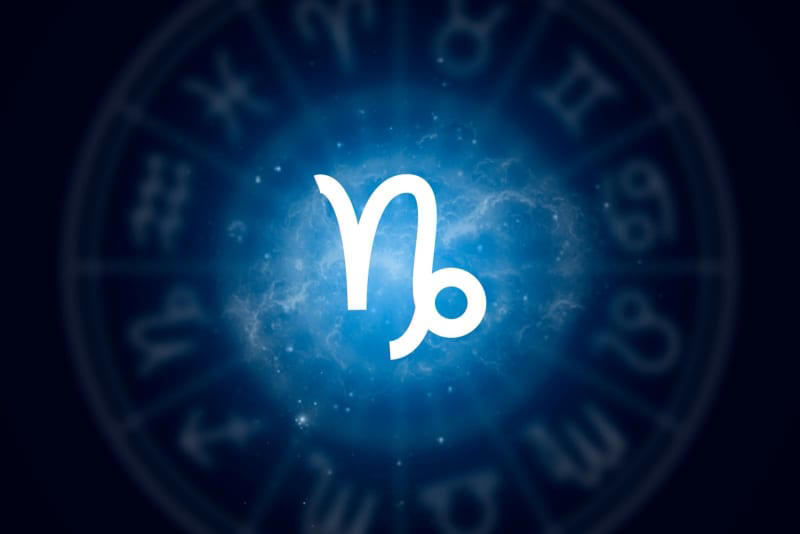 laut horoskop: 4 sternzeichen erleben im juni belastendes leid
