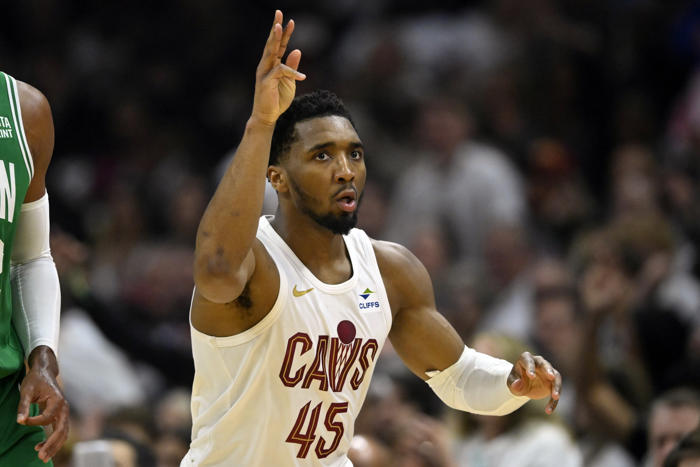 cavaliers continue to hold out hope of retaining donovan mitchell