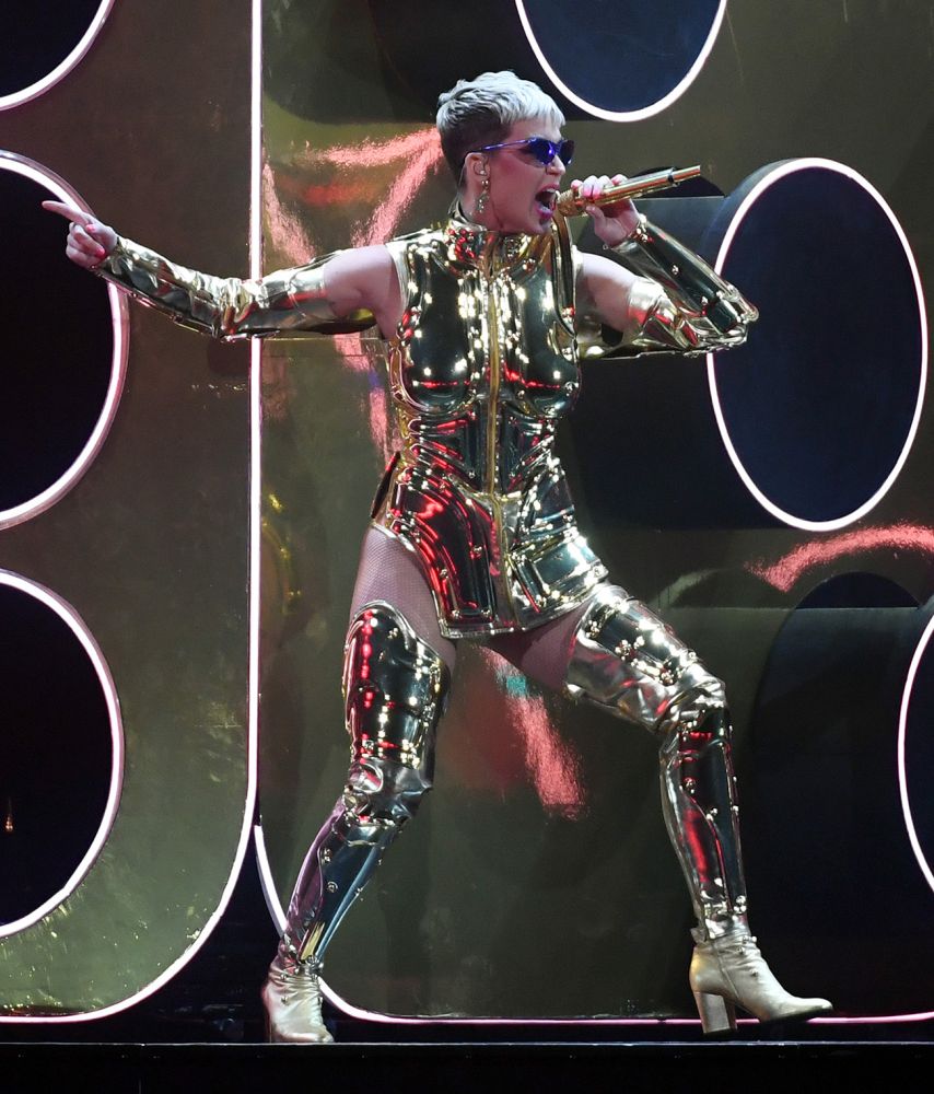 <p>Katy Perry performing onstage during her “Witness: The Tour” tour in 2017. </p>