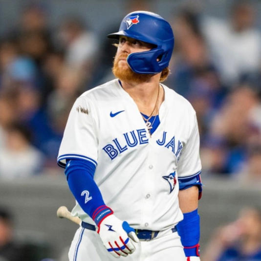 MLB: Justin Turner logra robar base gracias a una jugada fortuita nunca ...