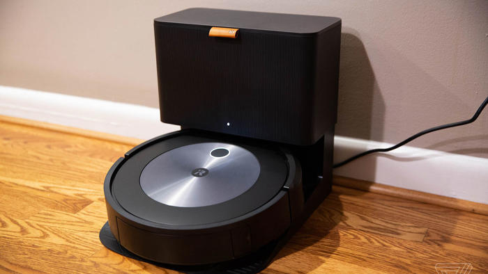 amazon, irobot halts its roomba subscription service as it gets a new ceo