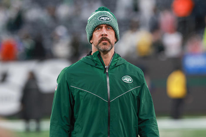 aaron rodgers offers take on jets’ schedule