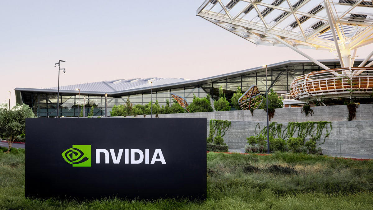 nvidiaの2〜4月期、データセンター売上427％増、ai半導体への旺盛な需要継続