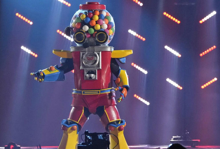 ‘The Masked Singer' Finale Reveals Identities of Goldfish and Gumball ...