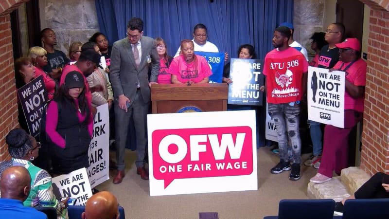 legislation to raise the minimum wage for tipped workers in illinois stalls