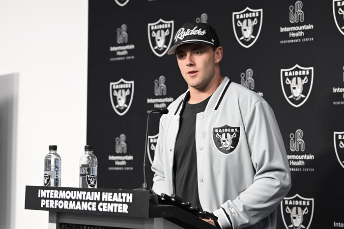 raiders oc suggests rookie te could become immediate difference-maker