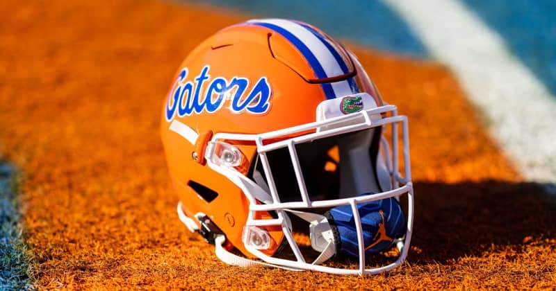 Florida Gators Defender Jailed For Hitting Driver, Fleeing Deputies At ...