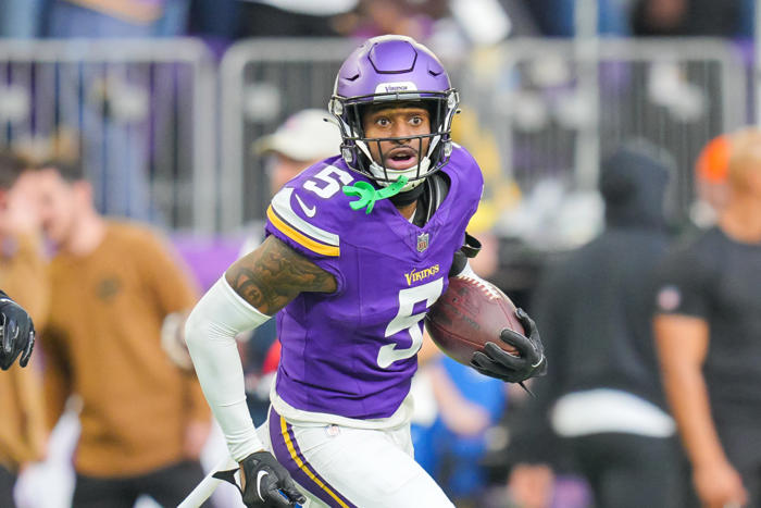 most interesting positional battles for vikings heading into 2024-25