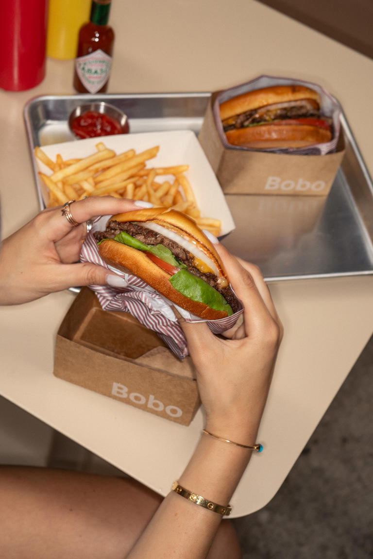 Bobo Burgers: por qué amamos las hamburguesas más virales de la CDMX