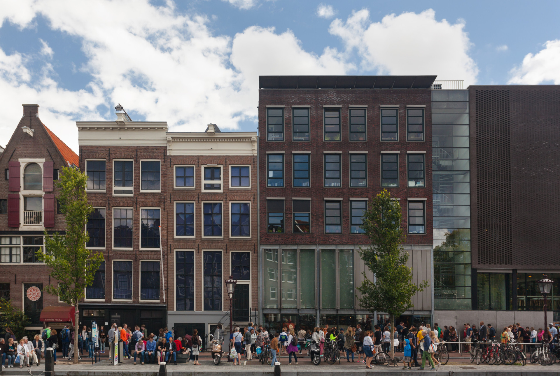 <p>Anne Frank House is a popular tourist spot in <a href="https://www.starsinsider.com/travel/460707/adventuring-in-amazing-amsterdam" rel="noopener">Amsterdam</a> where visitors should stay vigilant of pickpockets. The Red Light District is also an area to be cautious of.</p><p>You may also like:<a href="https://www.starsinsider.com/n/420804?utm_source=msn.com&utm_medium=display&utm_campaign=referral_description&utm_content=717448en-us"> The greatest basketball players of all time</a></p>