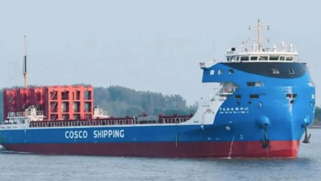 world's largest electric container ship starts regular service: 'a new benchmark for the transformation for the shipping industry'