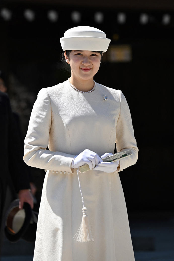 au japon, l'ex-princesse mako va-t-elle faire imploser la famille impériale ?