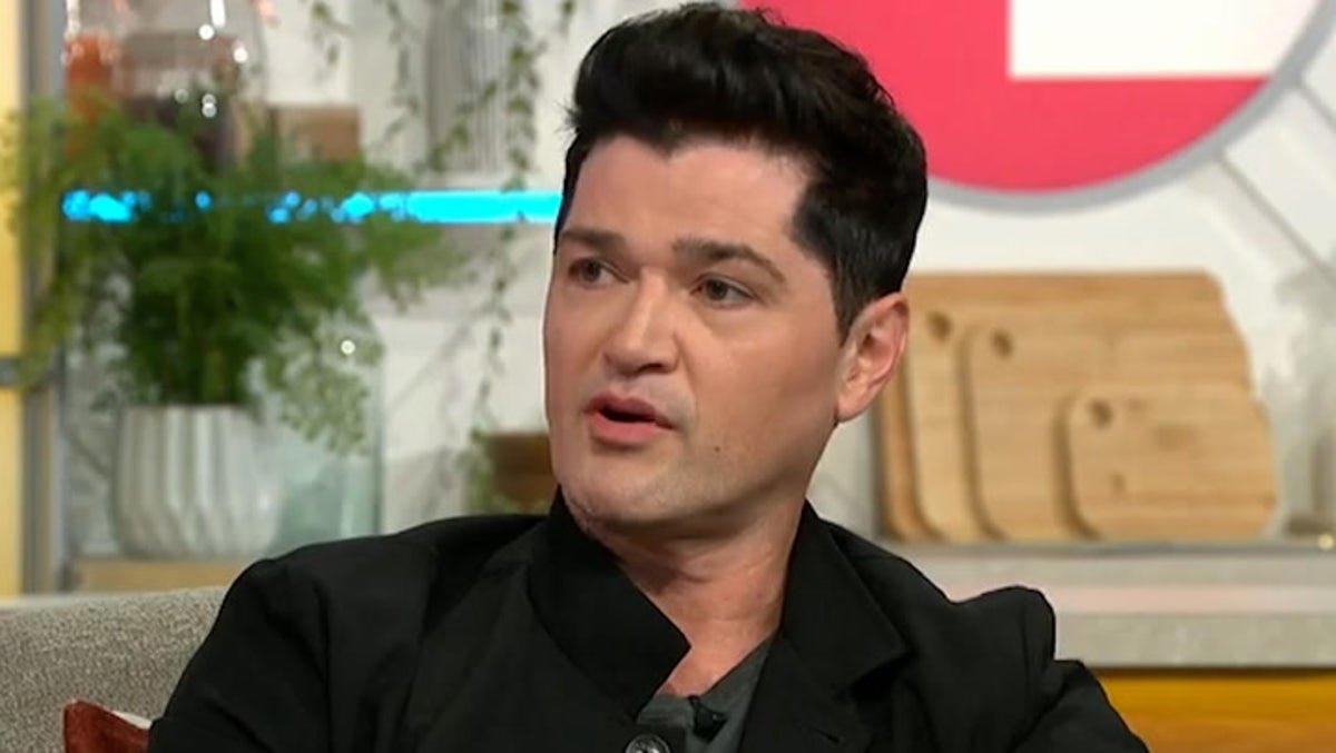 the script’s danny o’donoghue says he went ‘off the rails’ after death of bandmate mark sheenan