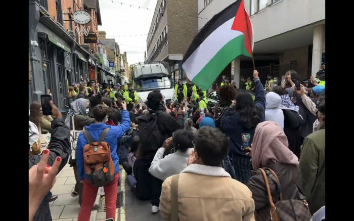 watch: pro-palestine protesters occupy oxford university building and demand ‘rebuilding of gaza’