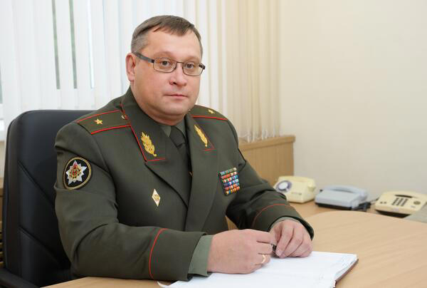 alaksandr łukaszenka zdecydował. zmiana na szczycie białoruskiej armii