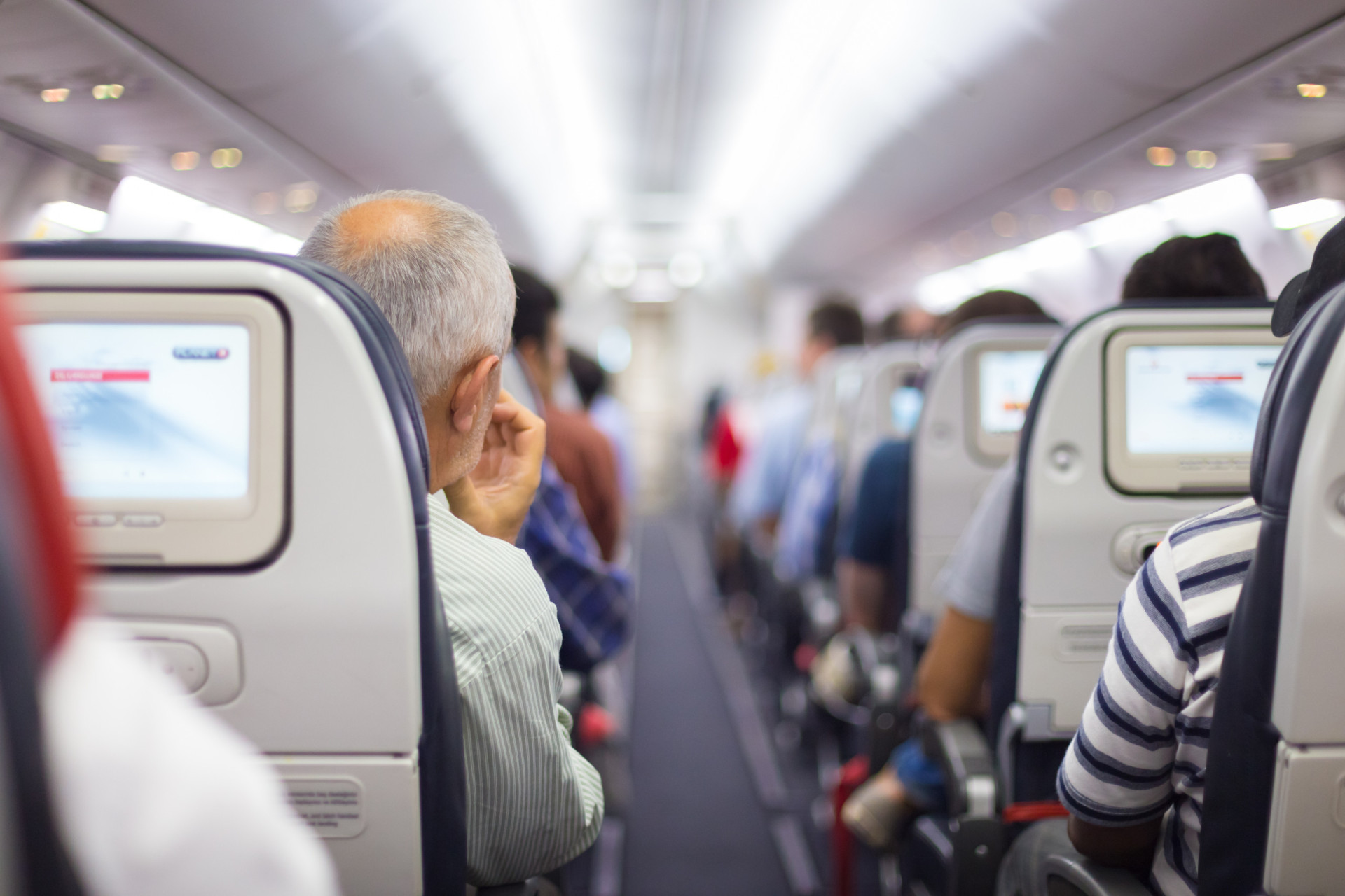 <p>Whether you're embarking on an eight-hour <a href="https://www.starsinsider.com/travel/491120/things-you-should-never-do-on-an-airplane" rel="noopener">flight</a> or a lengthy 20-hour journey, long-haul flights can be boring, uncomfortable, and exhausting. Sometimes long-haul travel can perhaps become super inconvenient with annoying passengers, or even dangerous due to deep-vein thrombosis. Not only does a poorly planned journey ruin your flight, but also the days that follow.</p> <p>If you want to make your long-haul flight infinitely more bearable, click through the following gallery for some essential tips.</p><p>You may also like:<a href="https://www.starsinsider.com/n/144142?utm_source=msn.com&utm_medium=display&utm_campaign=referral_description&utm_content=500296v1en-us"> Hideous creatures in films that are actually beautiful actresses</a></p>