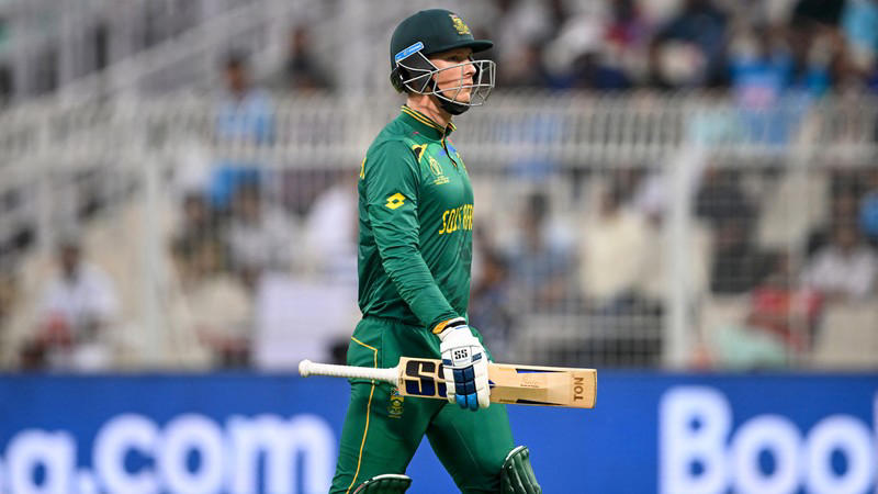 rassie van der dussen puts disappointment aside to help proteas prepare for t20 world cup