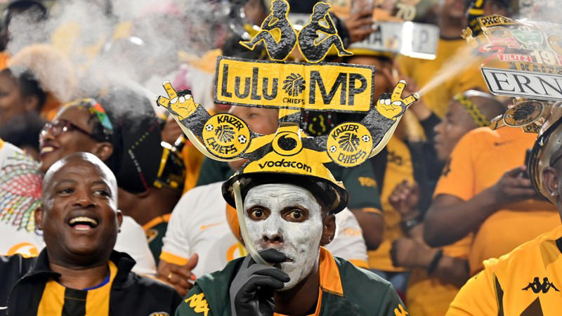 top eight on the line for kaizer chiefs as mamelodi sundowns seek psl history