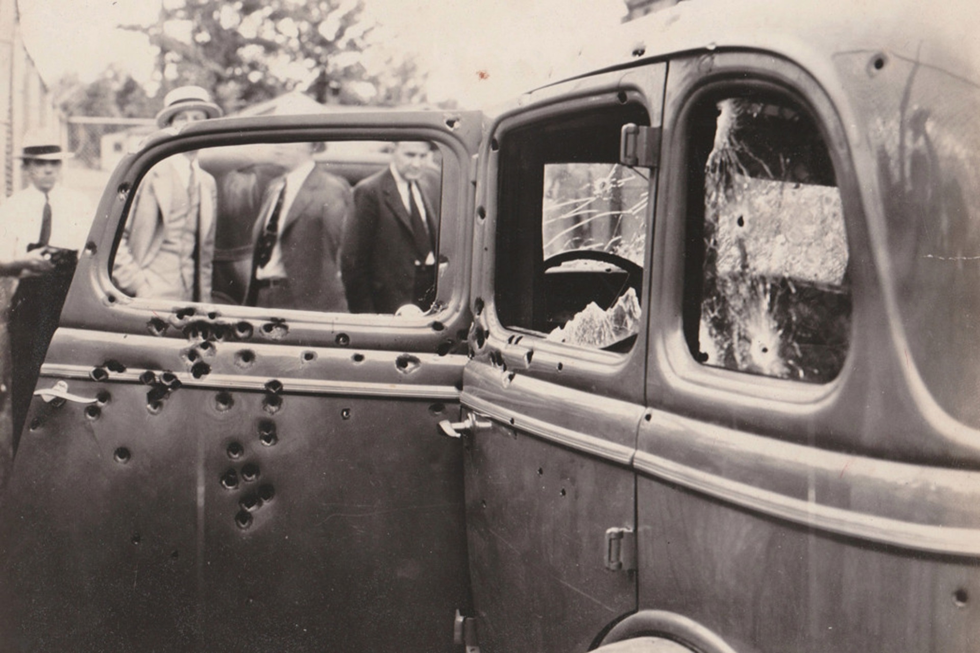 90 Years Ago Today: The Bonnie and Clyde Ambush