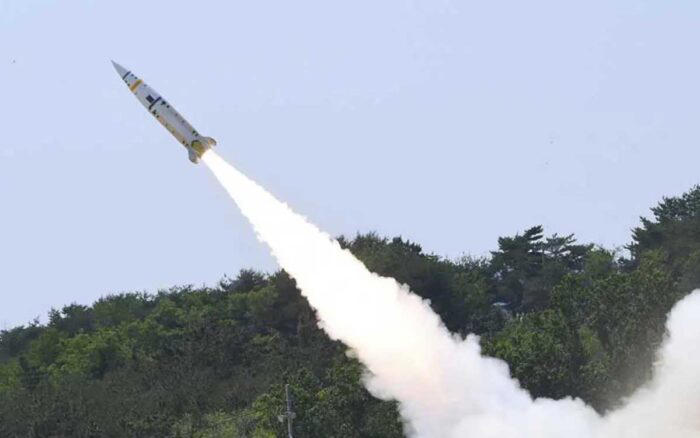 <strong>Rusia</strong> no dudará en atacar objetivos británicos; promete represalias contra la UE por congelación de activos