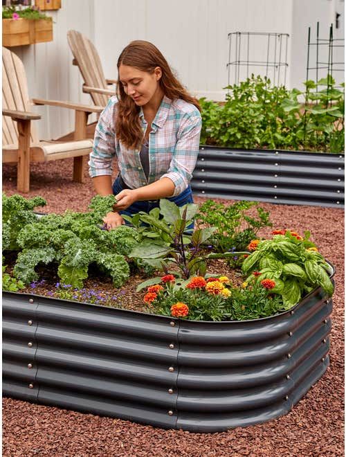 The 15 Best Raised Bed Gardens for Every Type of Outdoor Space