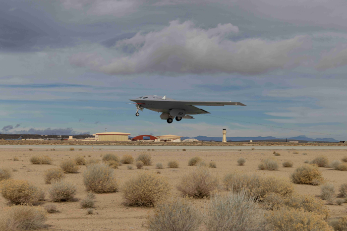 us air force releases first in-flight photos of b-21 raider, newest nuclear stealth bomber