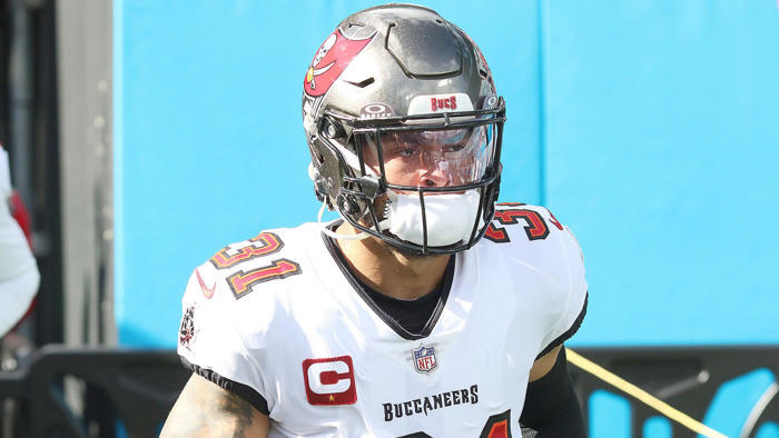 after becoming nfl's highest-paid db, buccaneers' antoine winfield jr. vows 'to be better than i was before'
