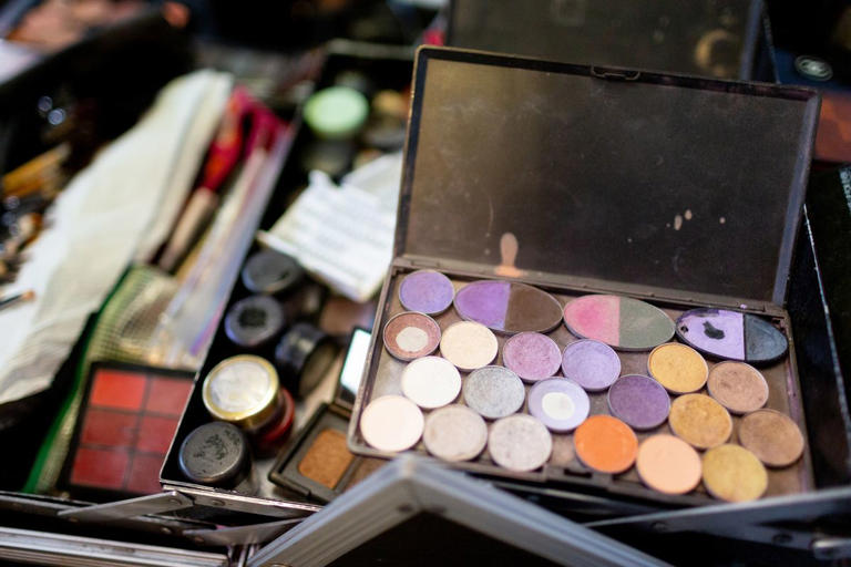 11 'tacky' household items pro organizers say you should get rid of now