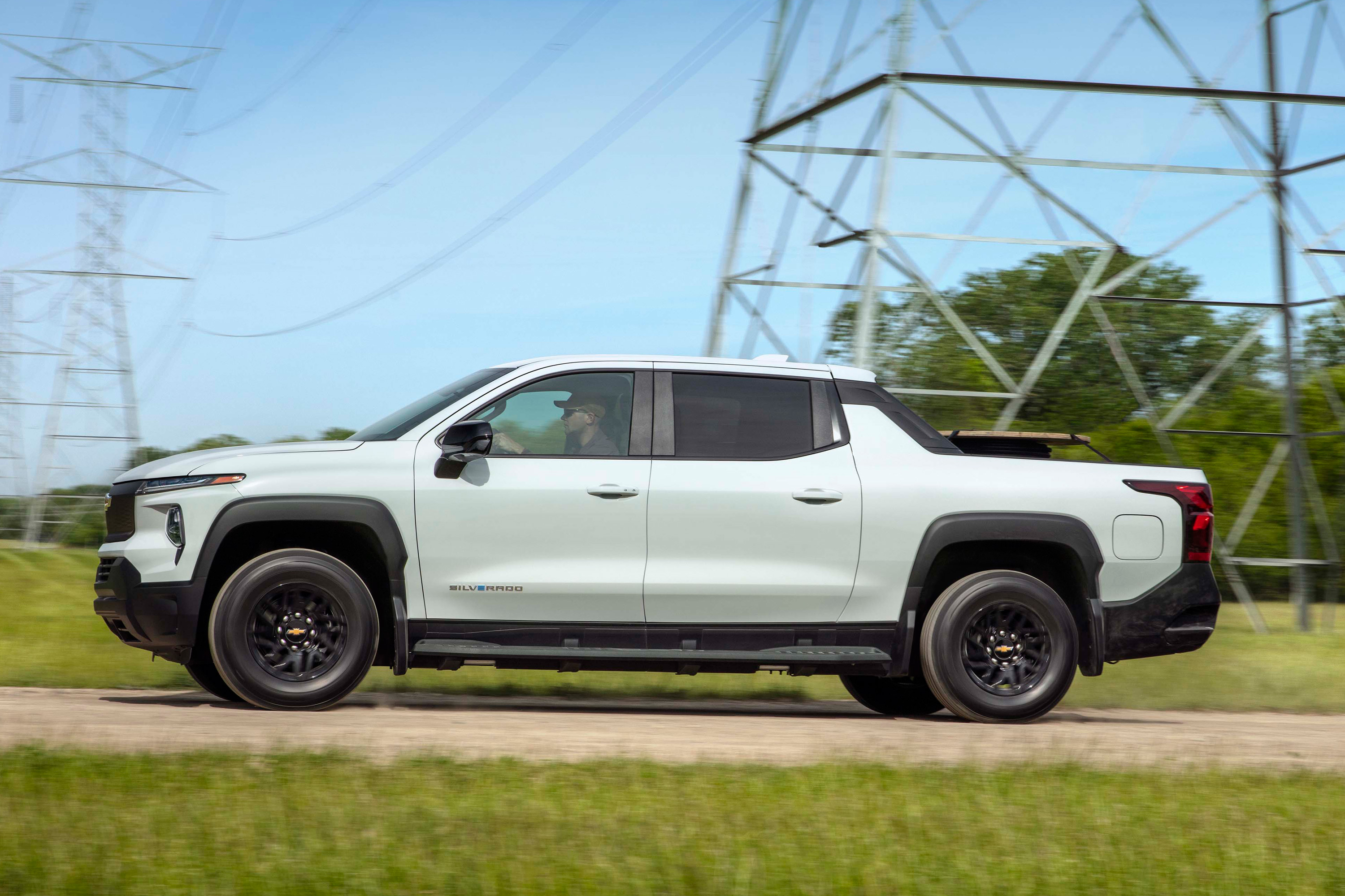 2024 Chevrolet Silverado EV Review: Clever Engineering Makes Up For EV ...