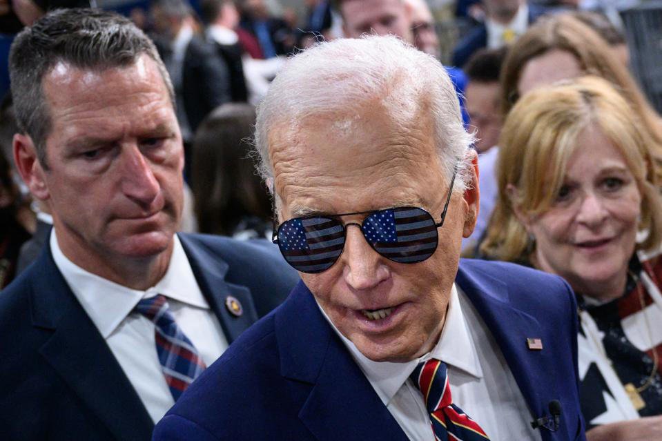 trump hosting rally in bronx today as poll shows biden’s lead in new york has plummeted