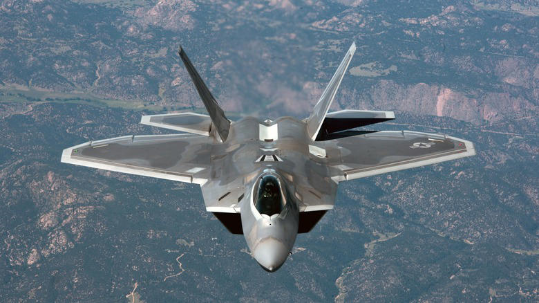 every 5th-generation fighter jet operational in 2024