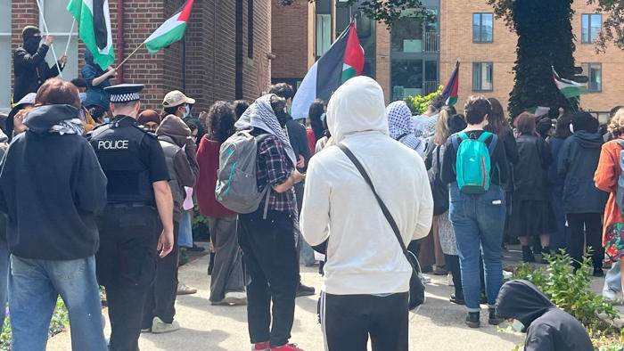 pro-palestinian protesters arrested as police disrupt demo at oxford university