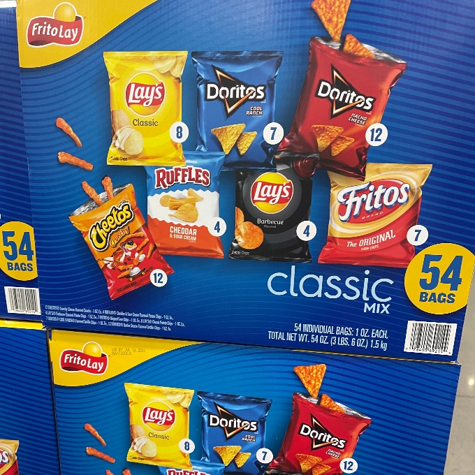 <p> <strong>Price: $23.99</strong> </p> <p> Super-size the snacking experience with this Costco bulk buy bargain. </p> <p> The FritoLay box of 54 classic chips includes 12 packs of Cheetos, four packs of Ruffles Cheddar and Sour Cream Flavored Potato Chips, four packs of Lay’s Barbecue Flavored Potato Chips, seven packs of Fritos, eight packs of Lay’s Classic Potato Chips, seven packs of Cool Ranch Doritos, and 12 packs of Nacho Cheese Doritos. </p> <p>  <a href="https://www.financebuzz.com/maximize-costco-membership?utm_source=msn&utm_medium=feed&synd_slide=7&synd_postid=18751&synd_backlink_title=Costco+Insider%27s+Guide%3A+12+little+clever+ways+to+get+more+out+of+your+Costco+membership&synd_backlink_position=5&synd_slug=maximize-costco-membership"><b>Costco Insider's Guide:</b> 12 little clever ways to get more out of your Costco membership</a>  </p>