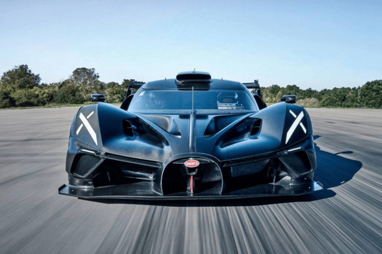 Bugatti Bolide: W16 Engine and 1,850 HP with a magnificent sound