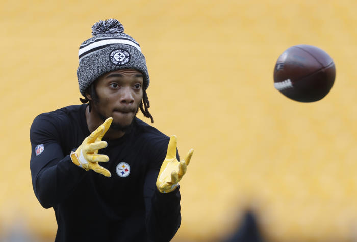 steelers third-year wr feels 'culture, energy' shift