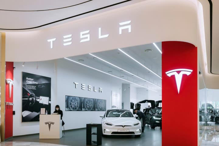 Has Tesla Re-prioritized Its EV Goal? A Change In Current Report Says So