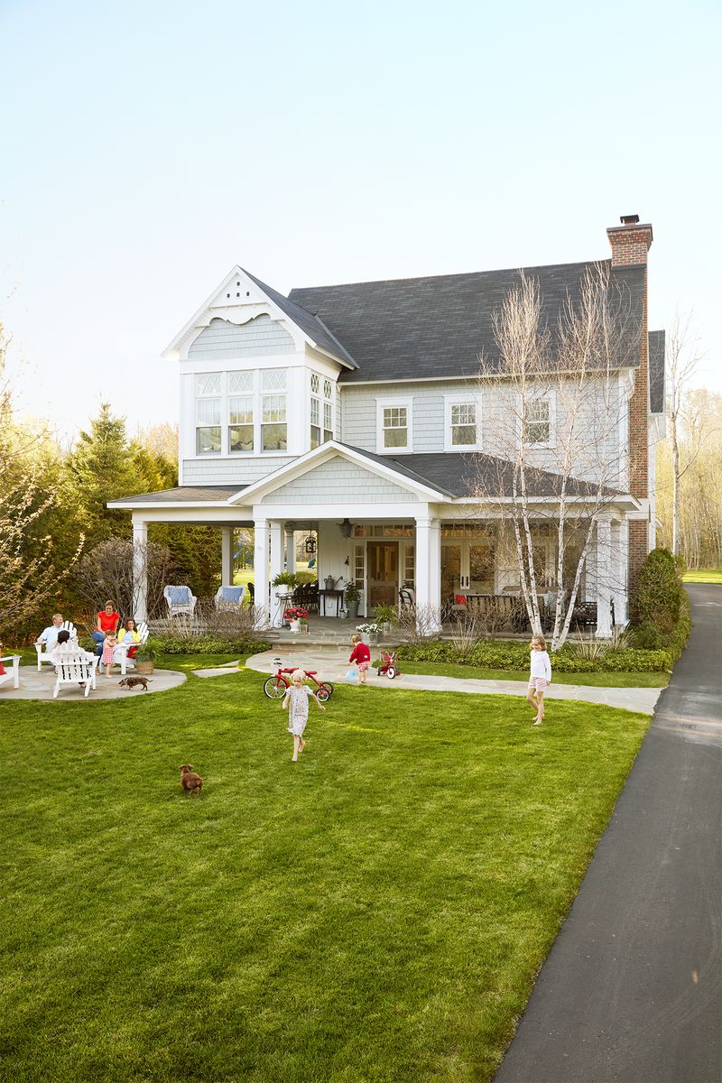 The 40 Best Exterior Paint Colors To Give Your Home Inviting Curb Appeal