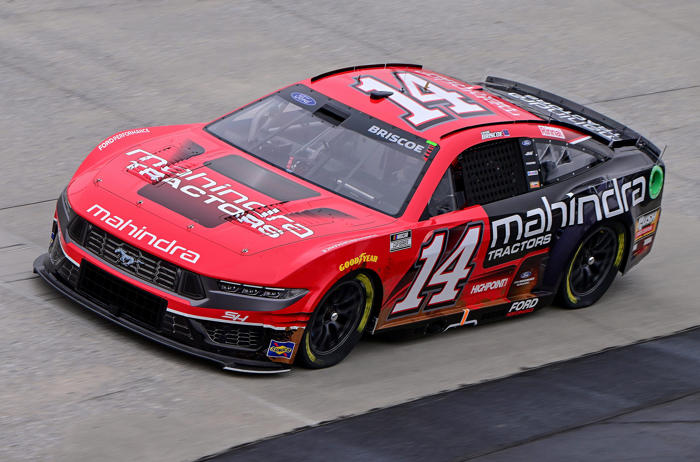 stewart-haas racing 'likely' to sell all four nascar charters for 2025