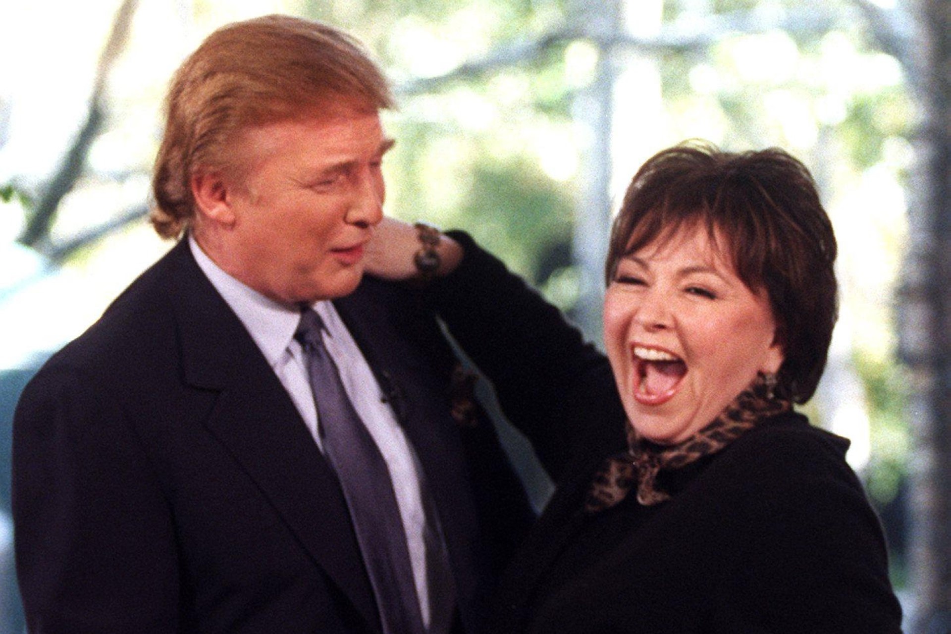 Donald Trump gives Roseanne Barr a gun