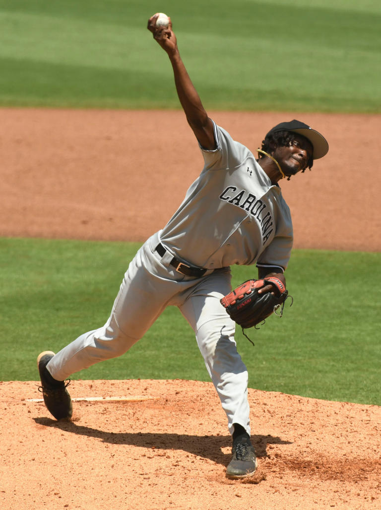 South Carolina baseball walks past Kentucky into SEC Tournament semifinals