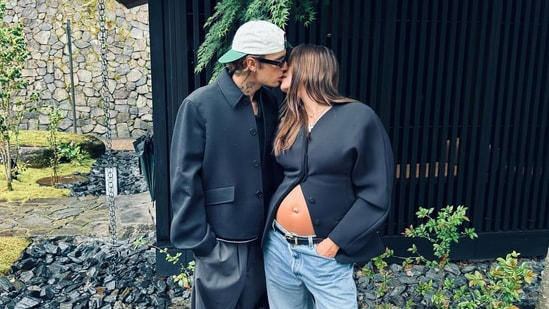 Justin Bieber, Hailey Bieber share adorable baby bump pics; fans can't get enough. See new post