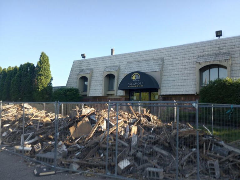 Lansing officials react to receivership order at Sycamore Townhomes